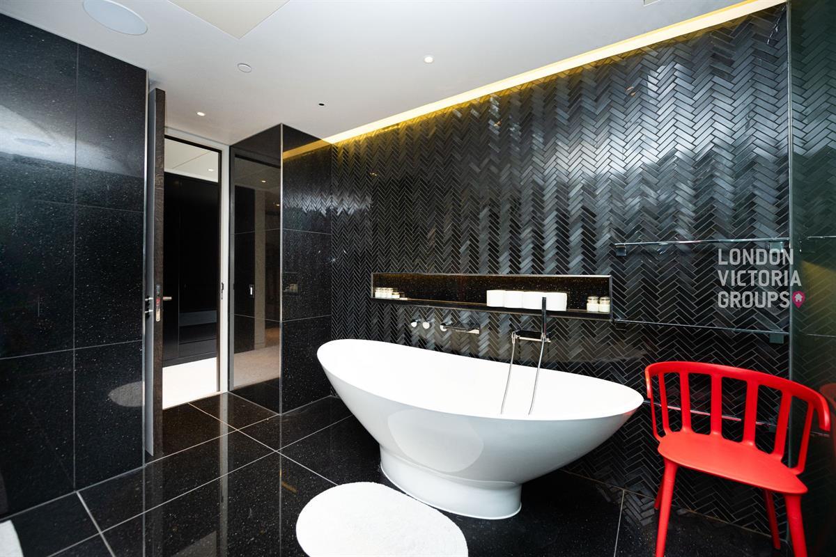 5 Moor Lane, LONDON